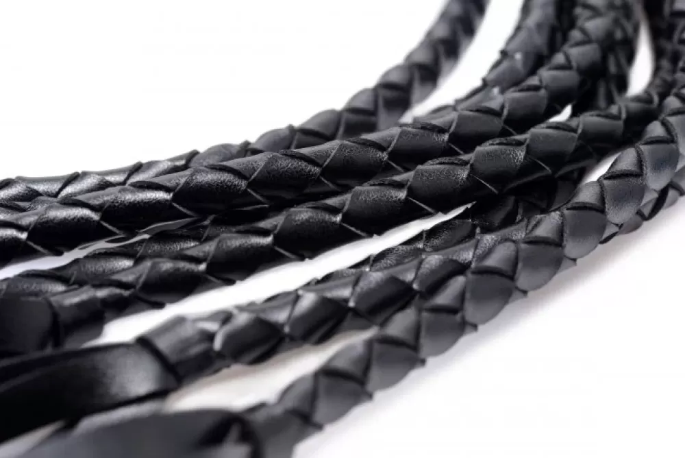 Store Healthy & Active 8-Tailed Braided Flogger