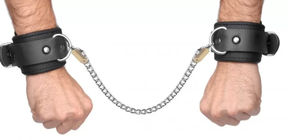 New Healthy & Active Neoprene Cuffs with Locking Chain